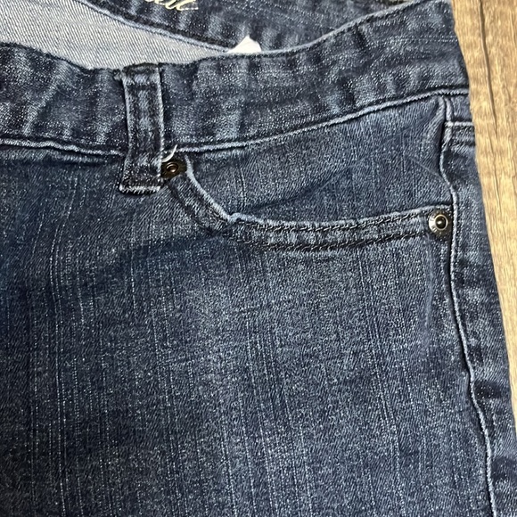 Tommy Hilfiger jeans in like new condition size 10 Bootcut - Picture 4 of 7